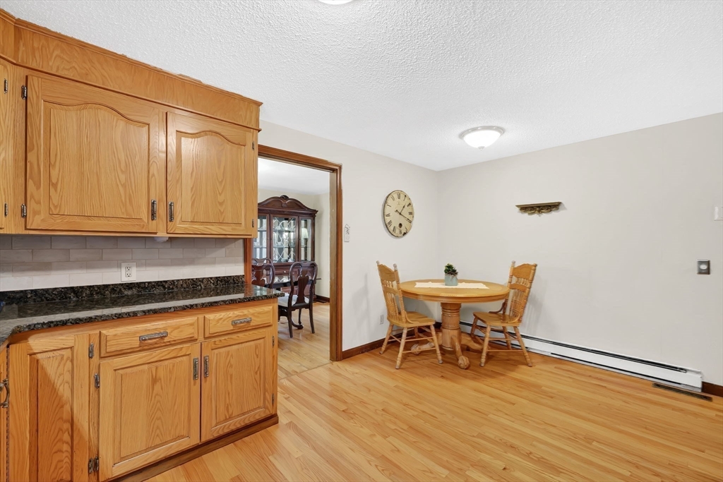 169 Chilson Road West Springfield, MA 01089 - Photo 13 of 42