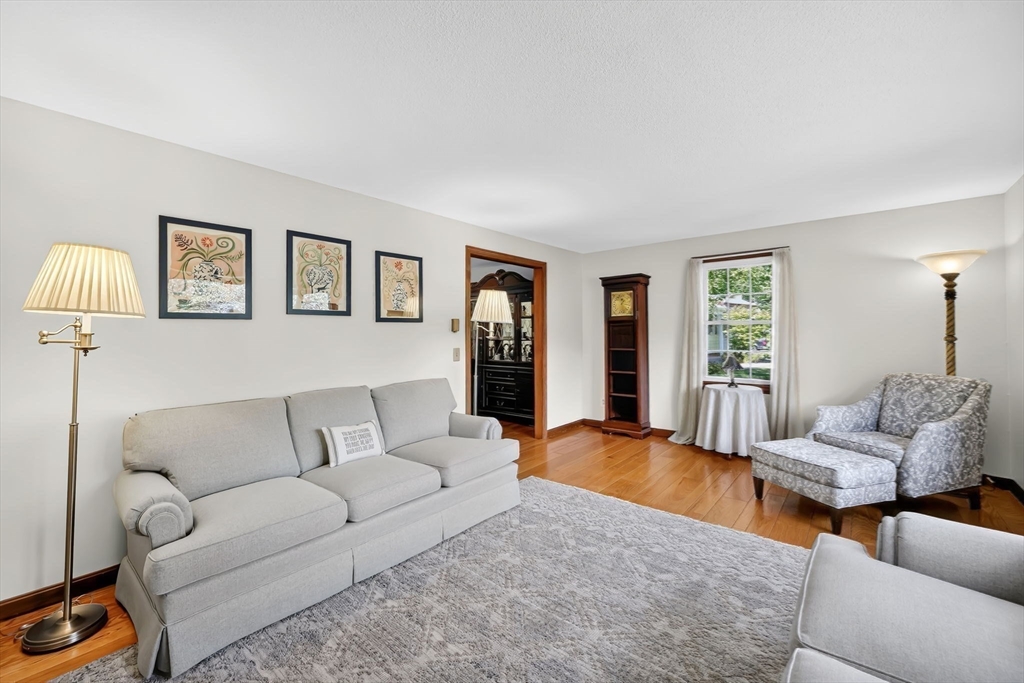 169 Chilson Road West Springfield, MA 01089 - Photo 6 of 42