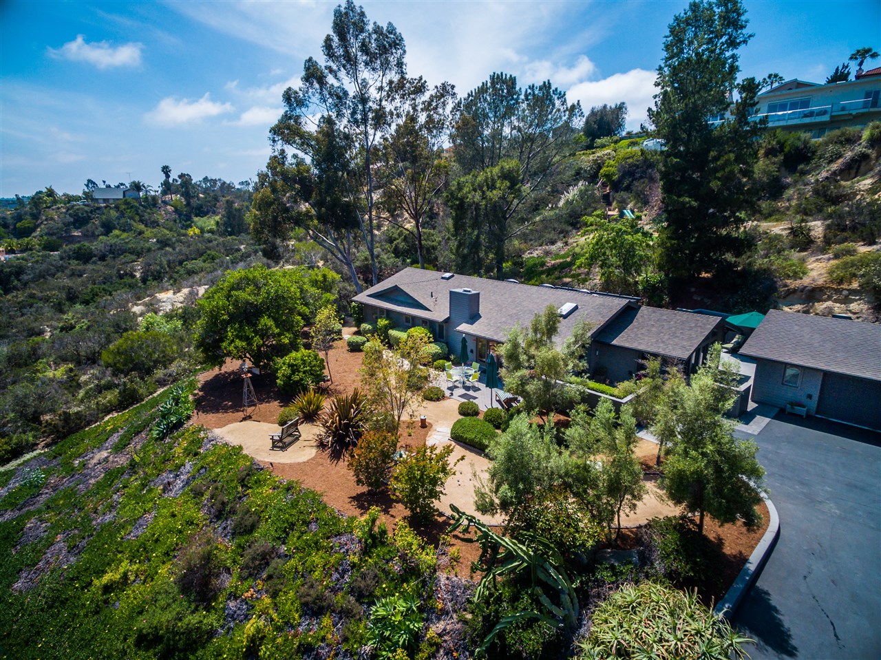 2139 Ranch View Terrace Encinitas, CA 92024 - Photo 1 of 25