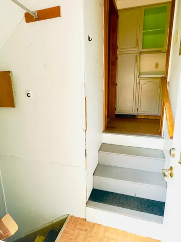 $140,000 | 917 West Barnes Avenue, Lansing, MI 48910