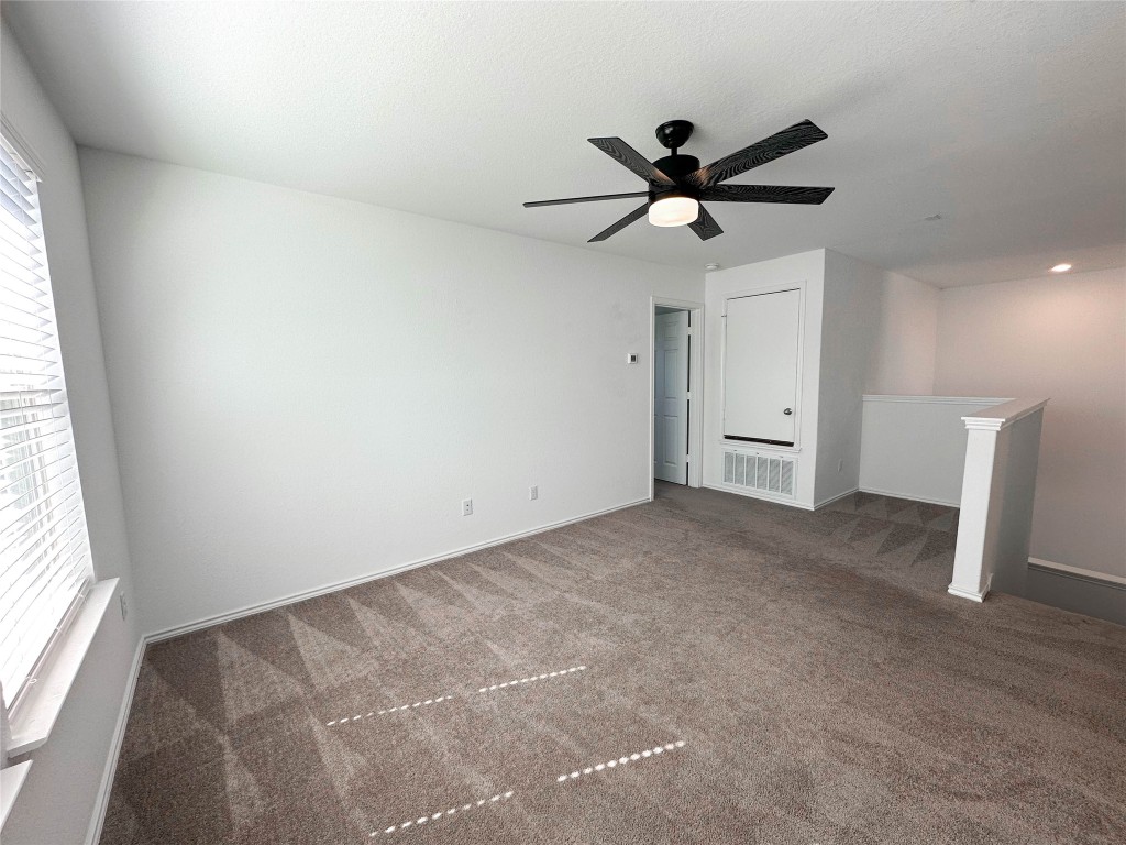 925 Duskywing Way Georgetown, TX 78626 - Photo 6 of 28 Upstairs bonus living/play area with nook for desk