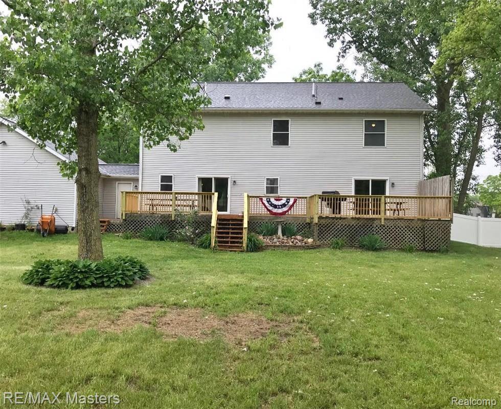 23205 Merriman Road New Boston, MI 48164 - Photo 49 of 49 Back of the house