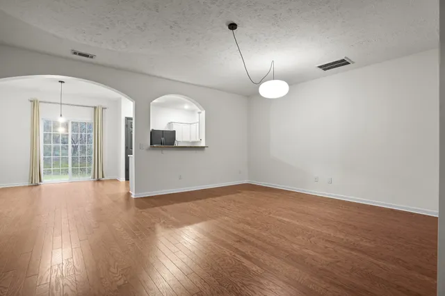 $370,000 | 1034 Ashmore Drive, Nashville, TN 37211