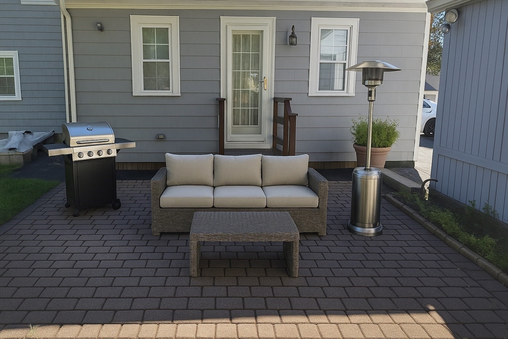 10 Alfred Terrace Randolph, MA 02368 - Photo 15 of 20