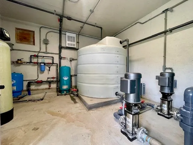 $3,200,000 | 6-18 Mary Anthony Drive, Salem, NH 03079