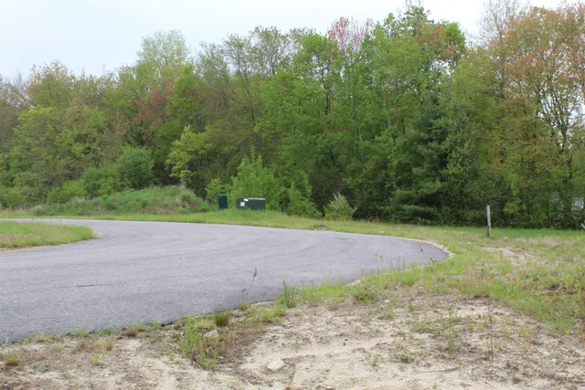 $3,200,000 | 6-18 Mary Anthony Drive, Salem, NH 03079