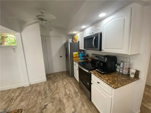 $2,150 | 14805 Crooked Pond Court, Fort Myers, FL 33908