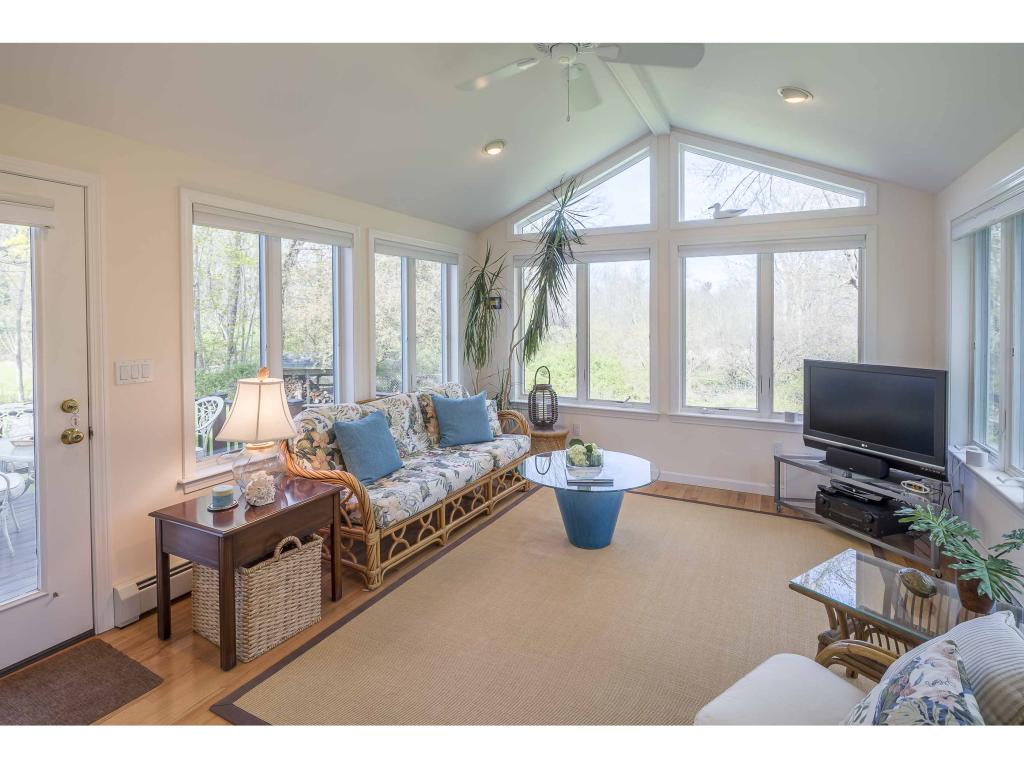 636 Central Road Rye, NH 03871 - Photo 5 of 25