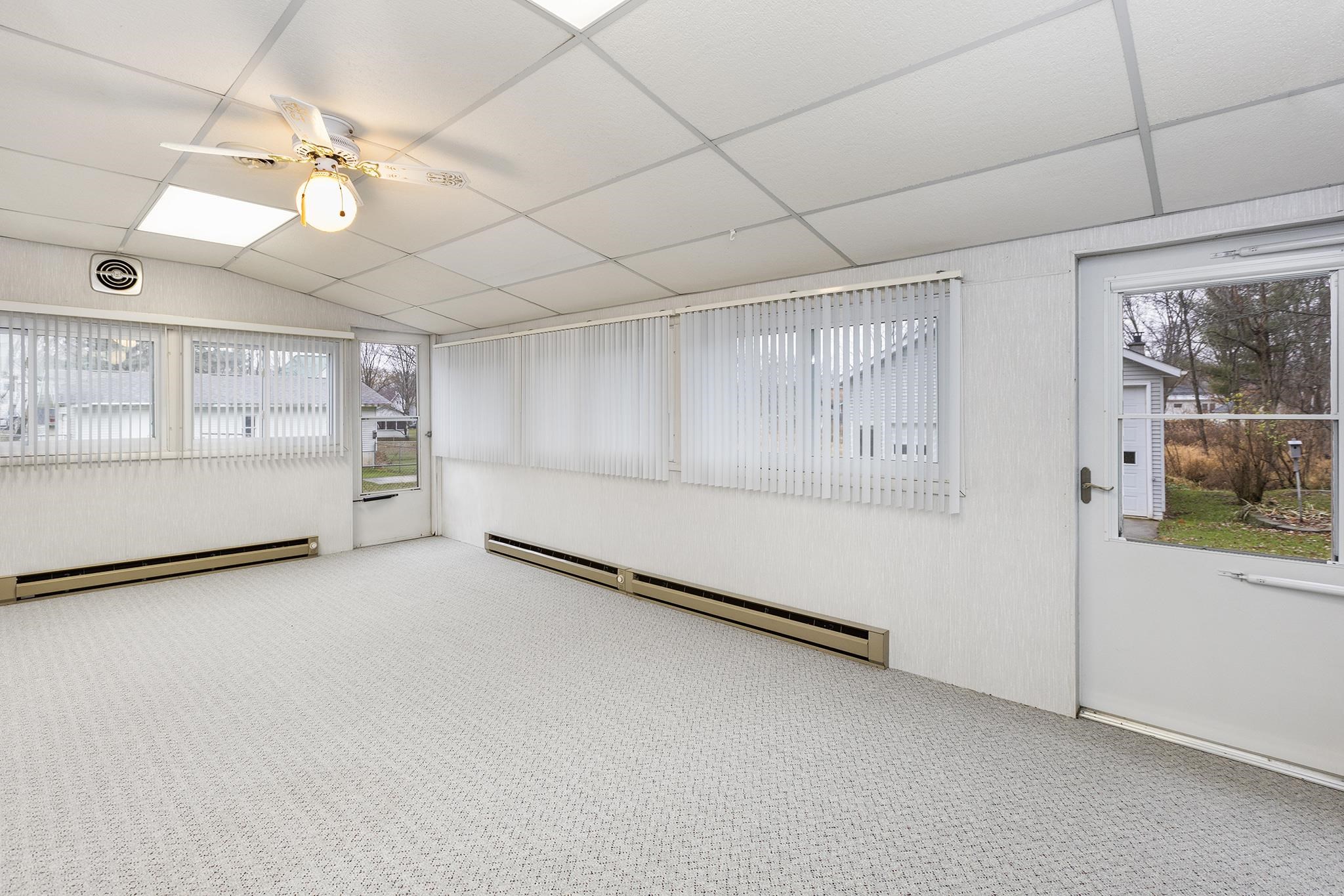 202 Wisconsin Street Wonewoc, WI 53968 - Photo 12 of 37