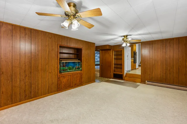 $325,000 | 202 Wisconsin Street, Wonewoc, WI 53968