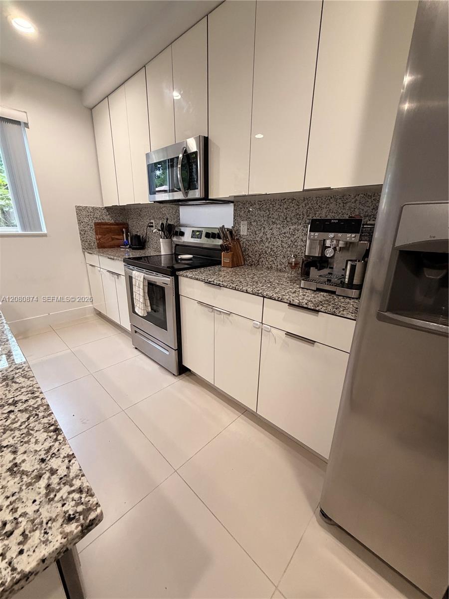 14049 Southwest 126th Path Miami, FL 33186 - Photo 17 of 21 Gallery Image 17