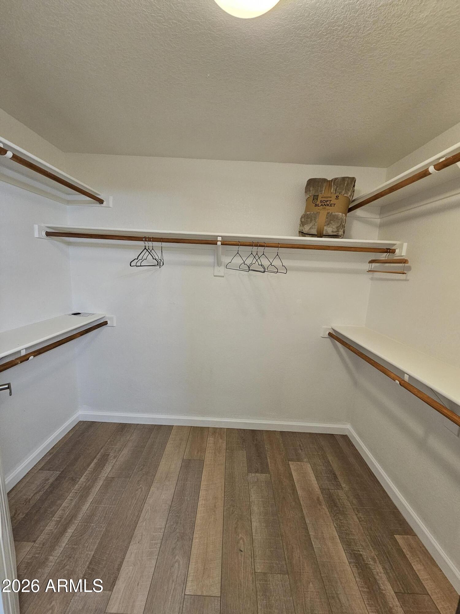 10410 North Cave Creek Road, Unit 1008 Phoenix, AZ 85020 - Photo 13 of 22 20231024_171809