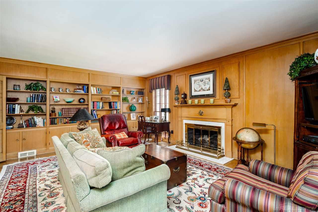 521 Renaud Road Grosse Pointe, MI 48236 - Photo 20 of 89 50035421-19.JPG