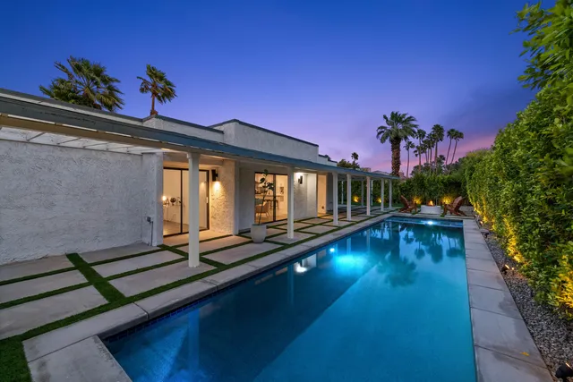 $4,000 | 1433 East Caleta Way, Palm Springs, CA 92262