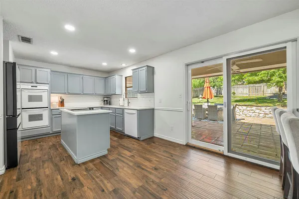 $2,900 | 118 Copperleaf Road, Lakeway, TX 78734