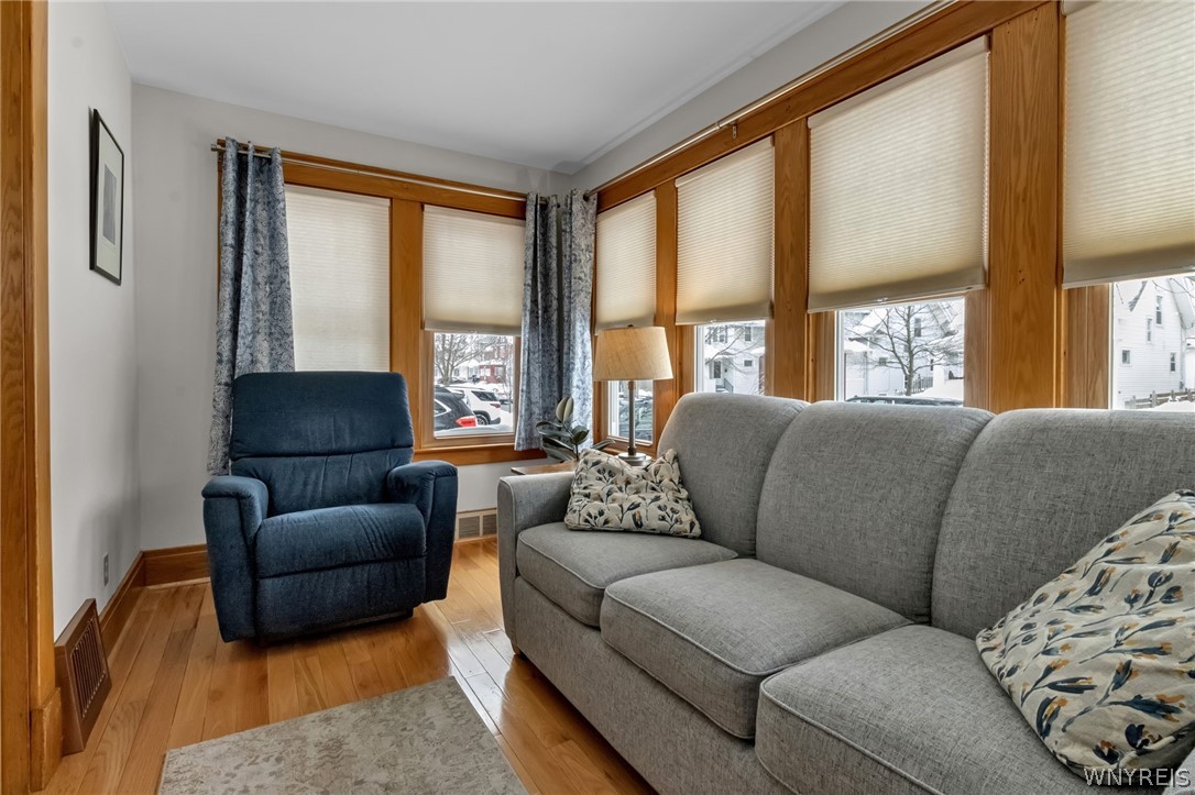 151 Knowlton Avenue Tonawanda, NY 14217 - Photo 11 of 49