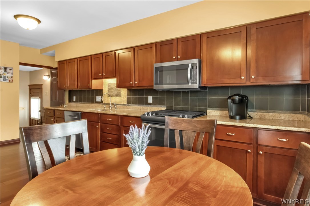 151 Knowlton Avenue Tonawanda, NY 14217 - Photo 21 of 49