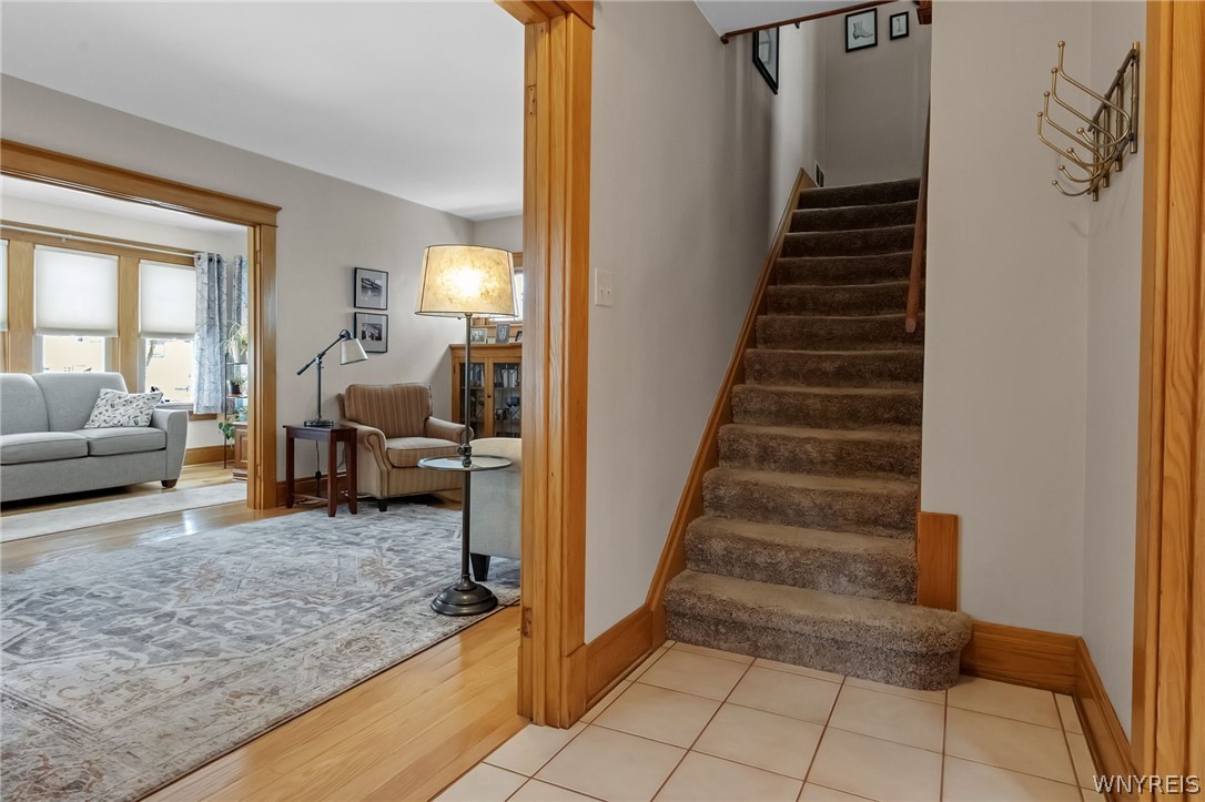 151 Knowlton Avenue Tonawanda, NY 14217 - Photo 5 of 49