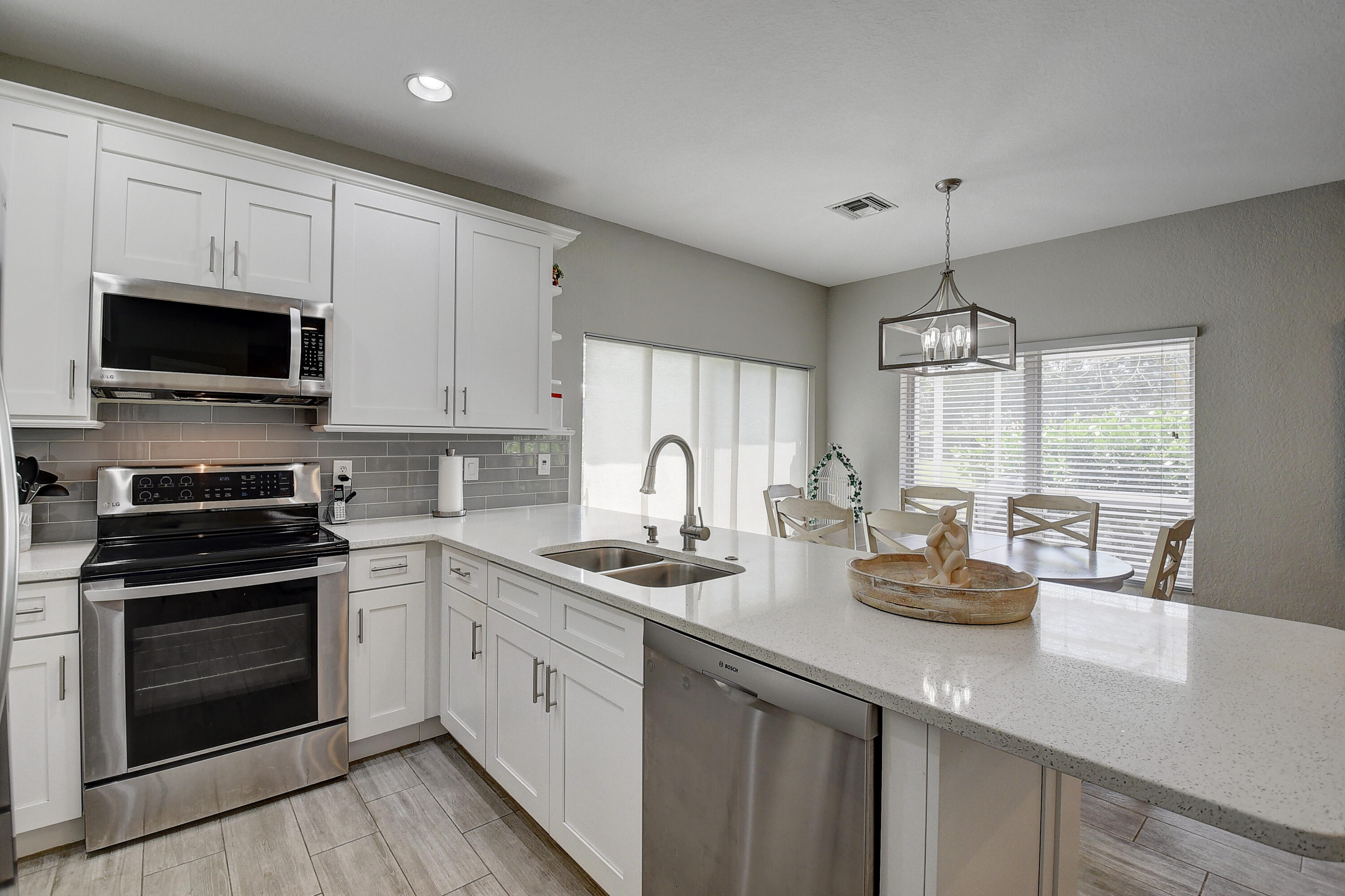 7275 Panache Way Boca Raton, FL 33433 - Photo 14 of 56 KITCHEN