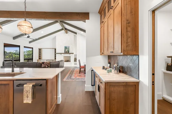 $1,649,500 | 199 Hermosa Road Southwest, Hunt, TX 78024