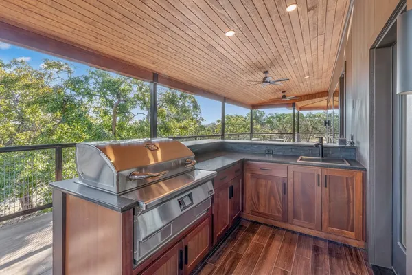 $1,649,500 | 199 Hermosa Road Southwest, Hunt, TX 78024