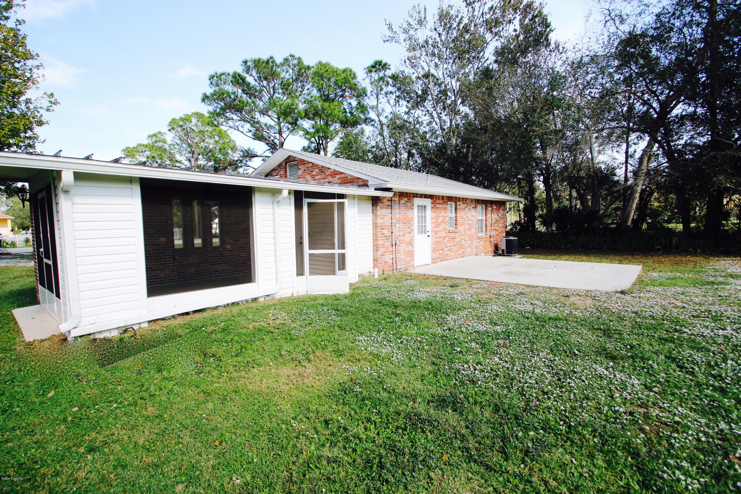 4725 Rayburn Road Cocoa, FL 32926 - Photo 11 of 13 raybackyard