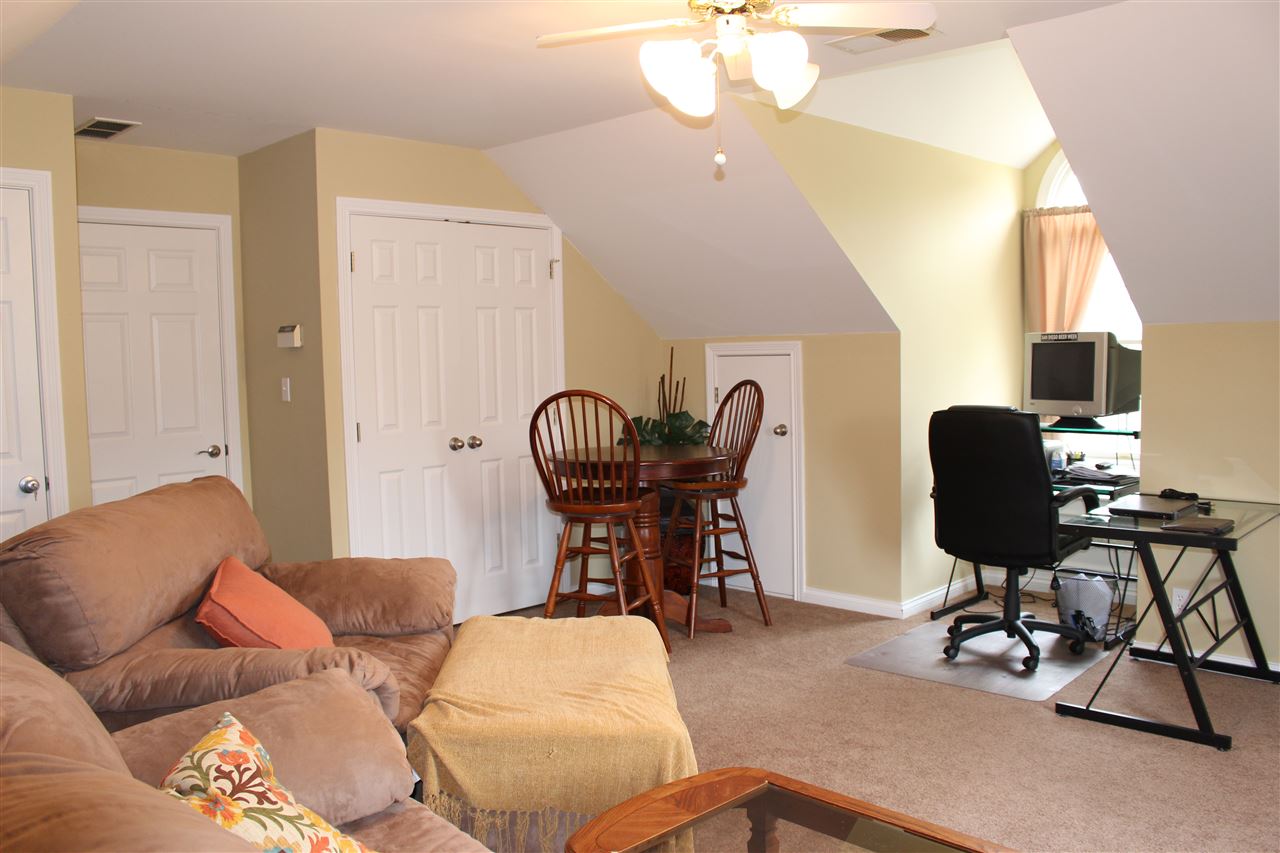15020 Browning Road Evansville, IN 47725 - Photo 19 of 34 Gallery Image 19