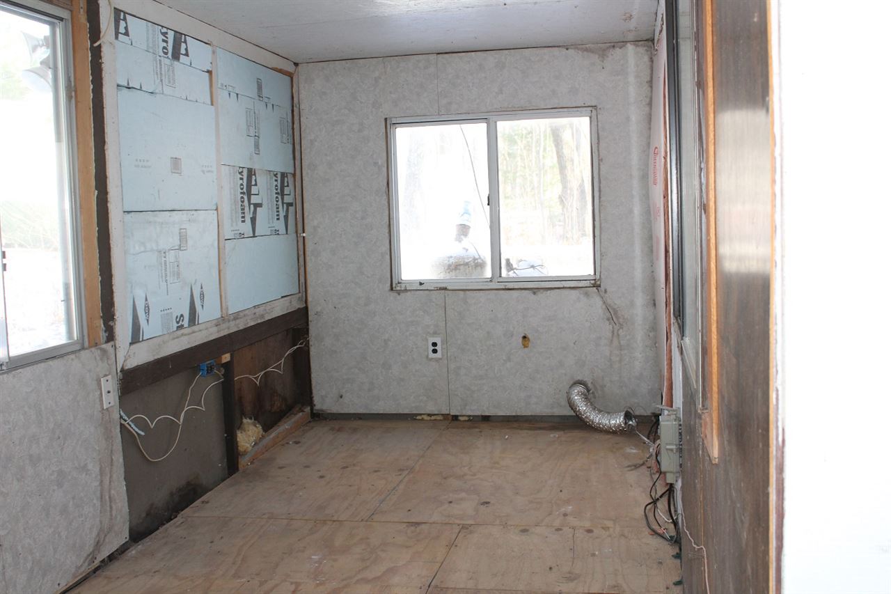 2229 West Clarence Road Harrison, MI 48625 - Photo 22 of 32 1855036-21.JPG