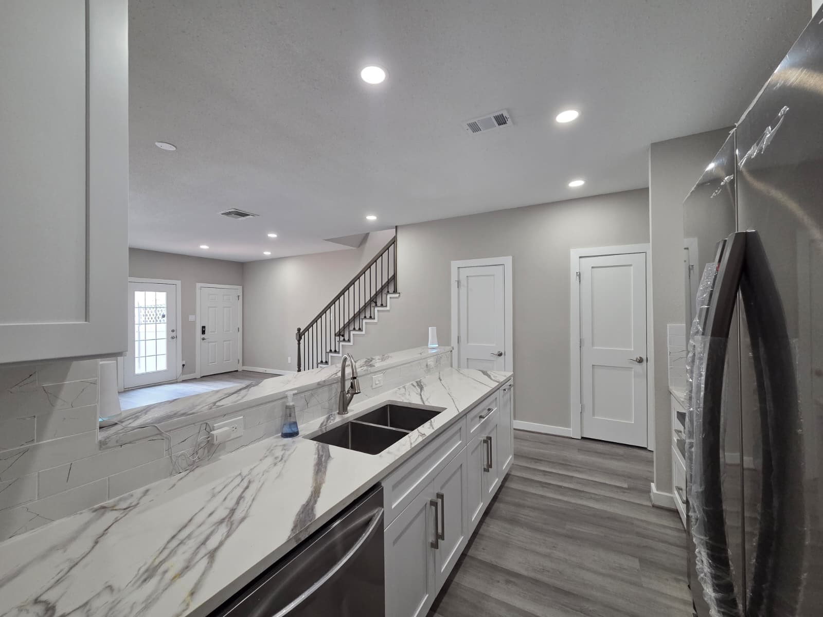 6000 Reims Road, Unit 3107 Houston, TX 77036 - Photo 10 of 37