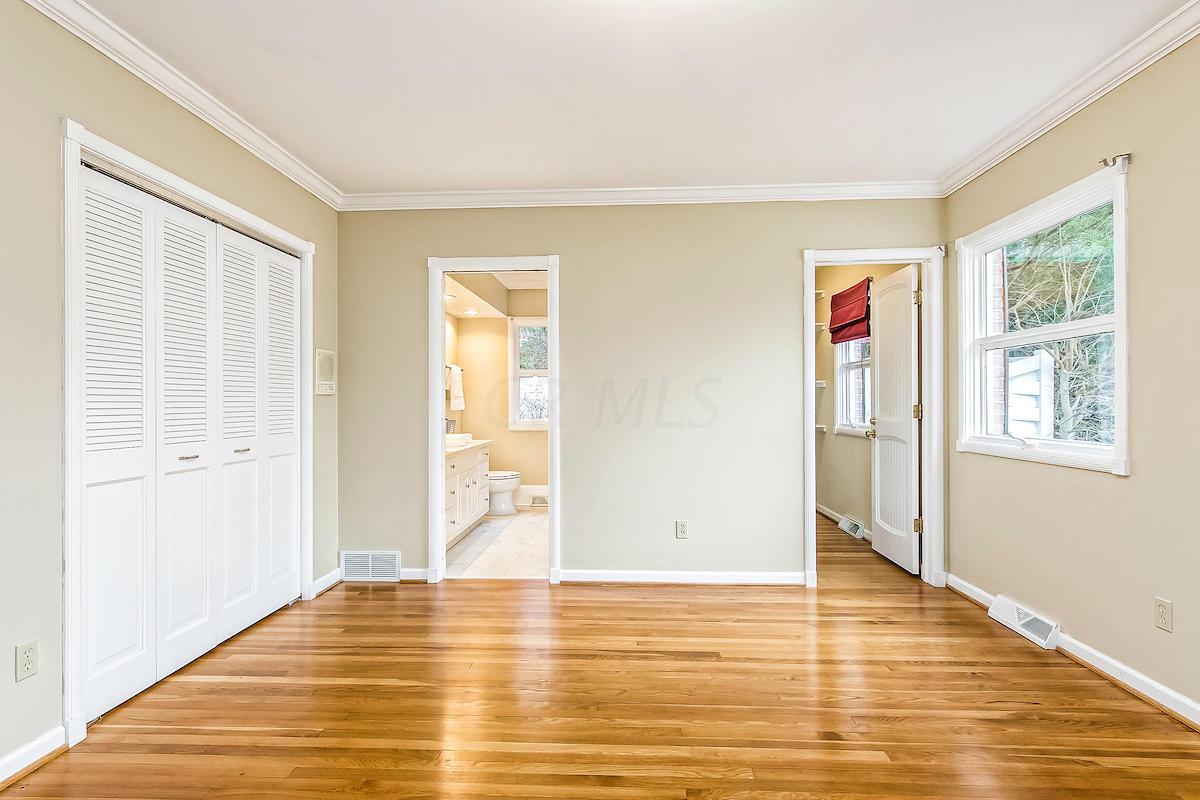 2680 Charing Road Columbus, OH 43221 - Photo 15 of 46