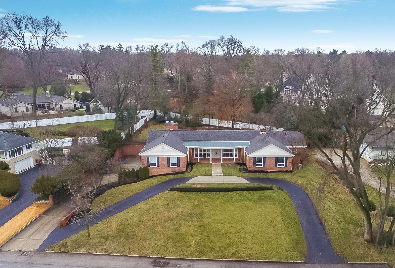 2680 Charing Road Columbus, OH 43221 - Photo 2 of 46