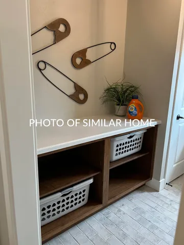 $799,900 | 2556 North Stellita Circle, De Pere, WI 54115