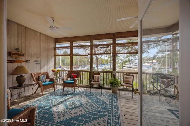 $409,000 | 1404 Tosto Circle, Unit 7, Oriental, NC 28571