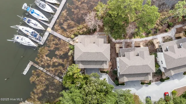 $409,000 | 1404 Tosto Circle, Unit 7, Oriental, NC 28571