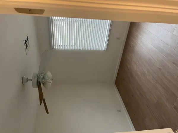 $2,300 | 17 East Hillside Street, Mesa, AZ 85201
