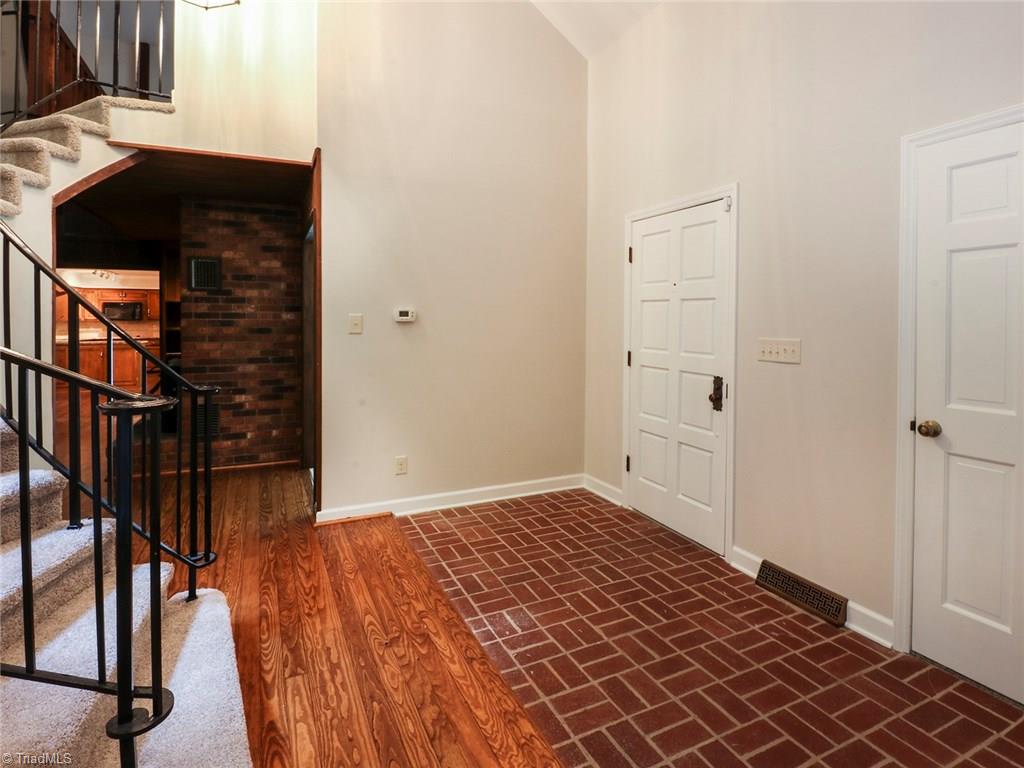 8802 Dapple Grey Road Oak Ridge, NC 27310 - Photo 3 of 30