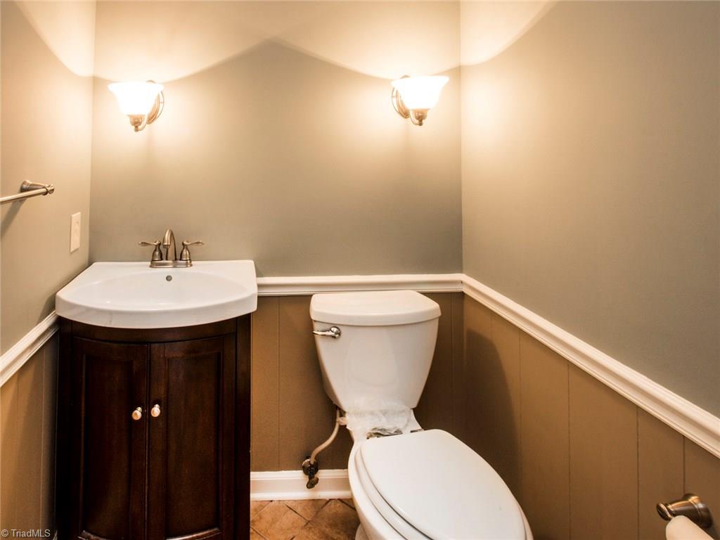8802 Dapple Grey Road Oak Ridge, NC 27310 - Photo 22 of 30