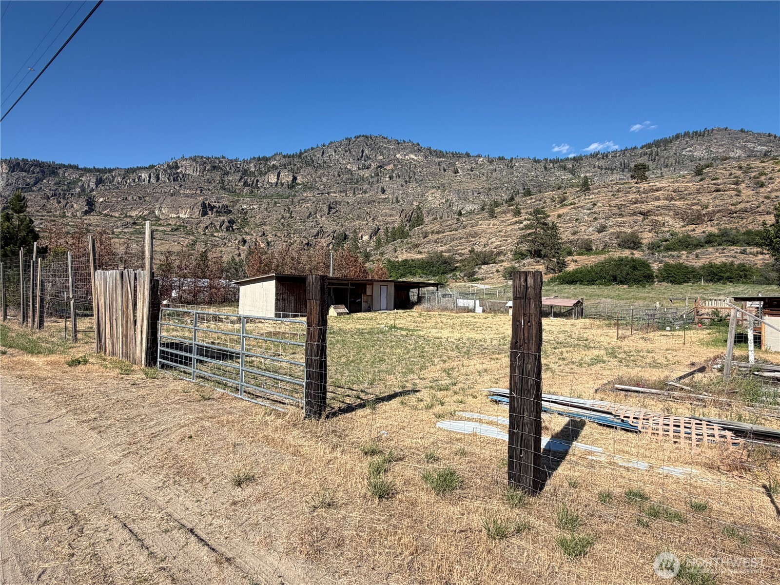 64 North Cordell Road Oroville, WA 98844 - Photo 11 of 37