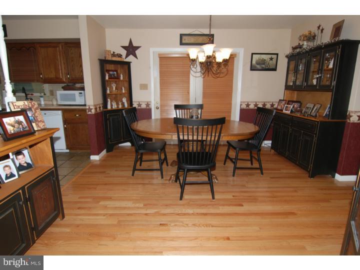 1707 Acorn Drive Sinking Spring, PA 19608 - Photo 6 of 19 Dining Room