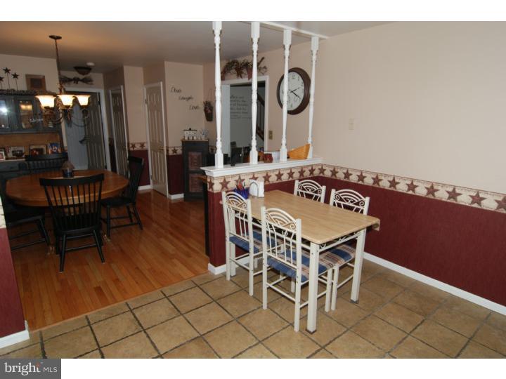 1707 Acorn Drive Sinking Spring, PA 19608 - Photo 10 of 19 Kitchen