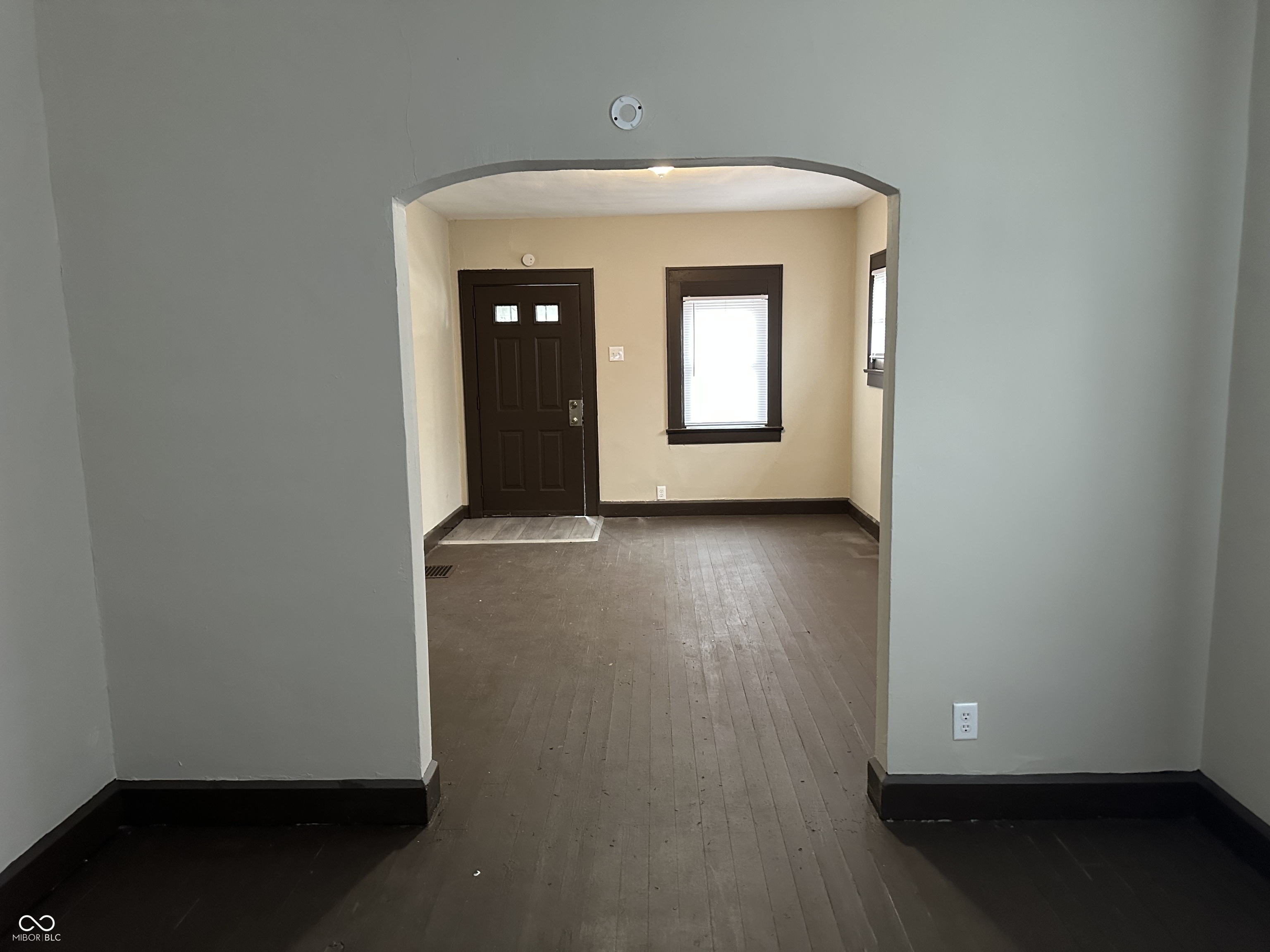 3810 East 9th Street Indianapolis, IN 46201 - Photo 4 of 11