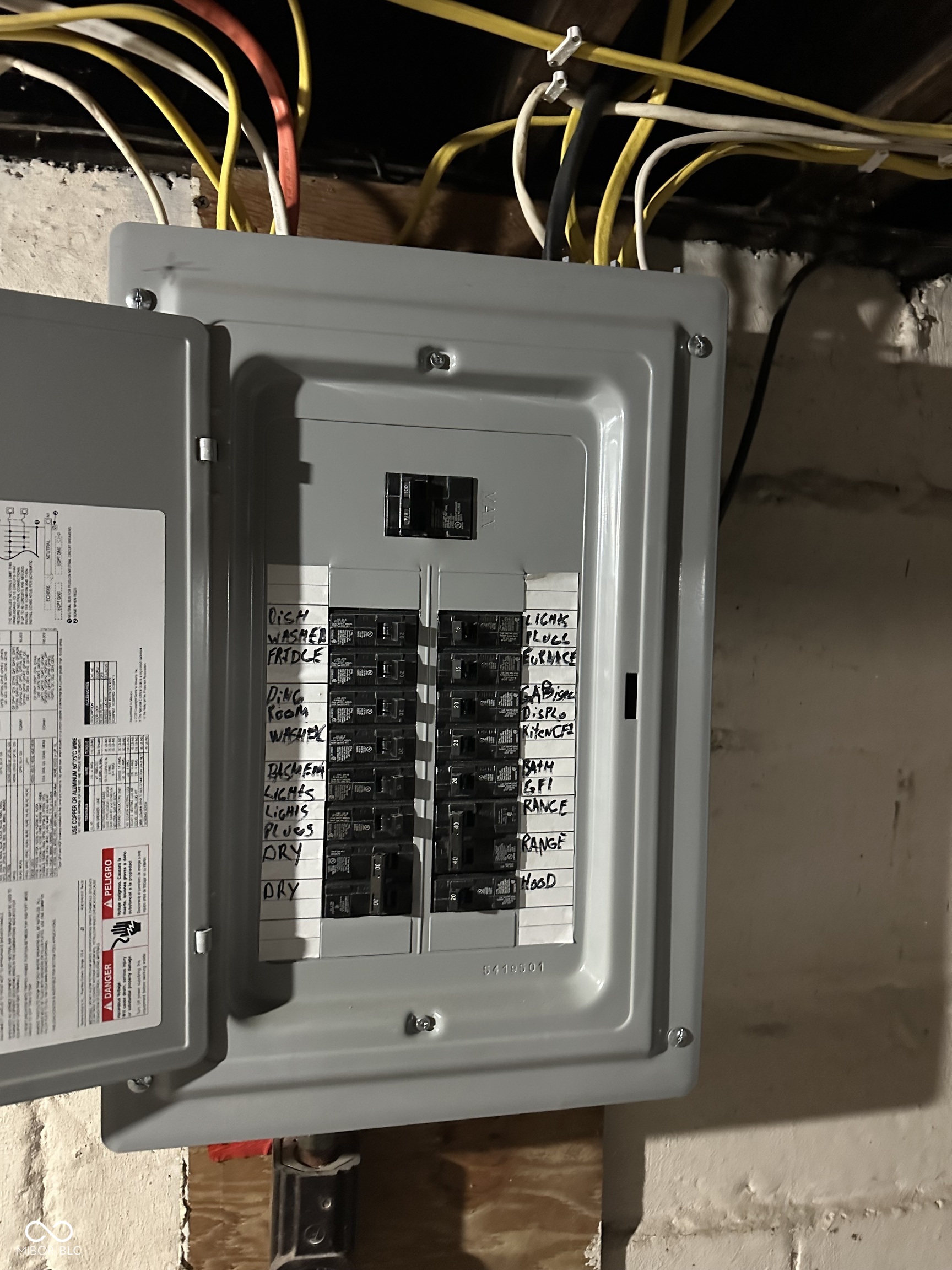 3810 East 9th Street Indianapolis, IN 46201 - Photo 10 of 11