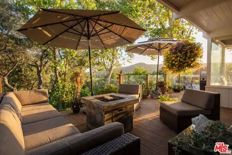 $2,100,000 | 679 Wonder View Drive, Calabasas, CA 91302