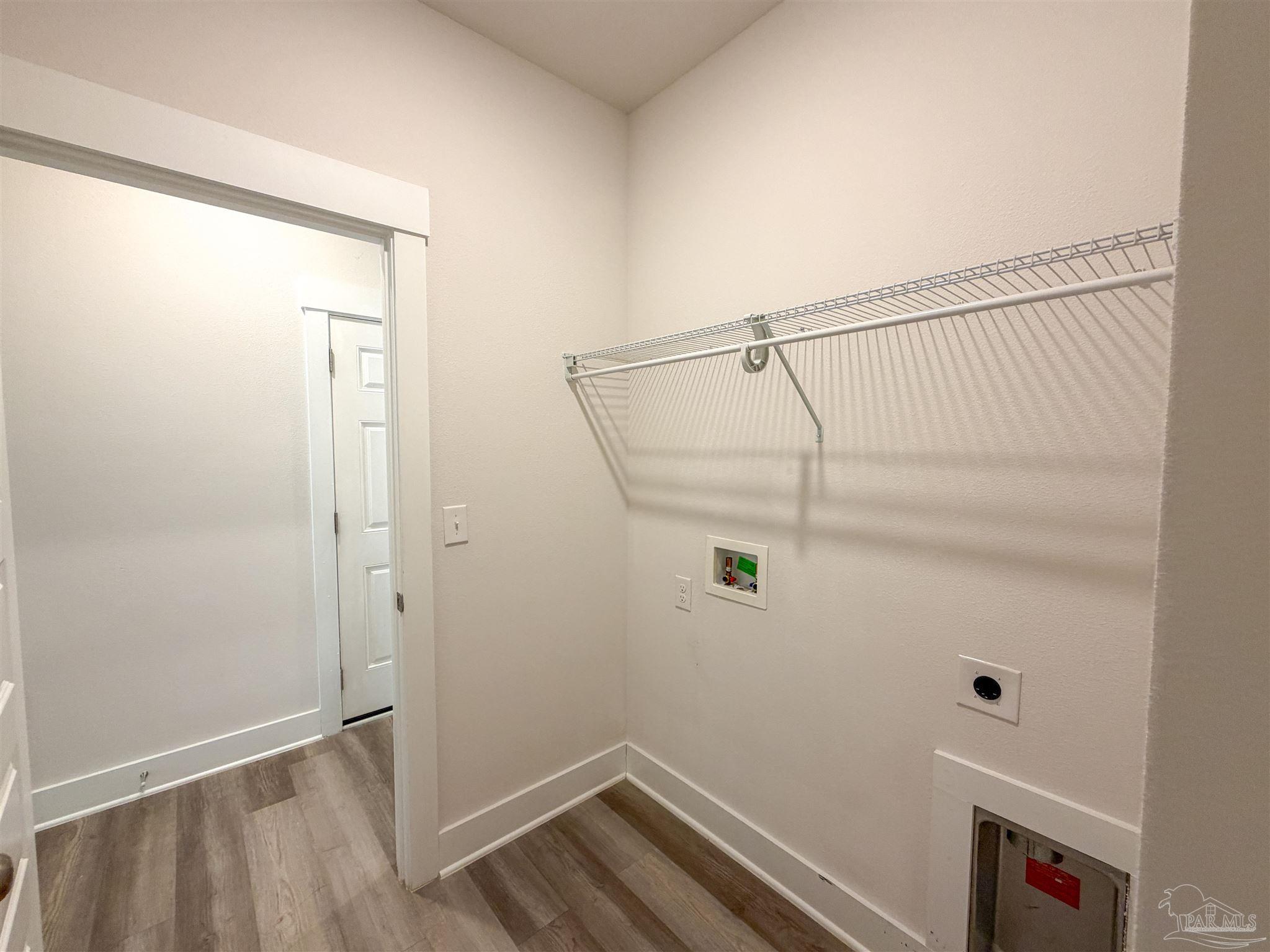 7429 Jamesville Road Pensacola, FL 32526 - Photo 14 of 24 a view of small space