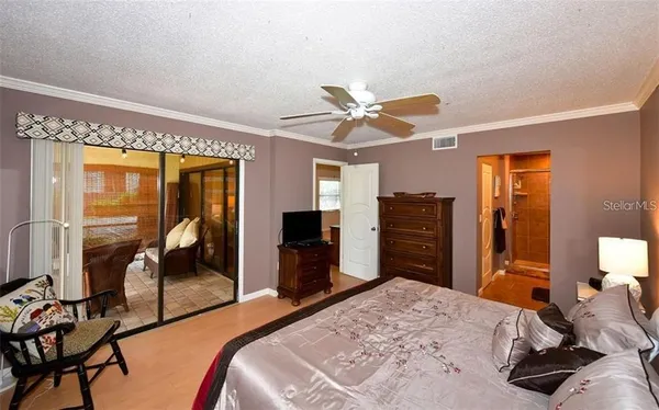 $4,000 | Undisclosed Address, Sarasota, FL 34231