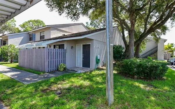 $4,000 | Undisclosed Address, Sarasota, FL 34231