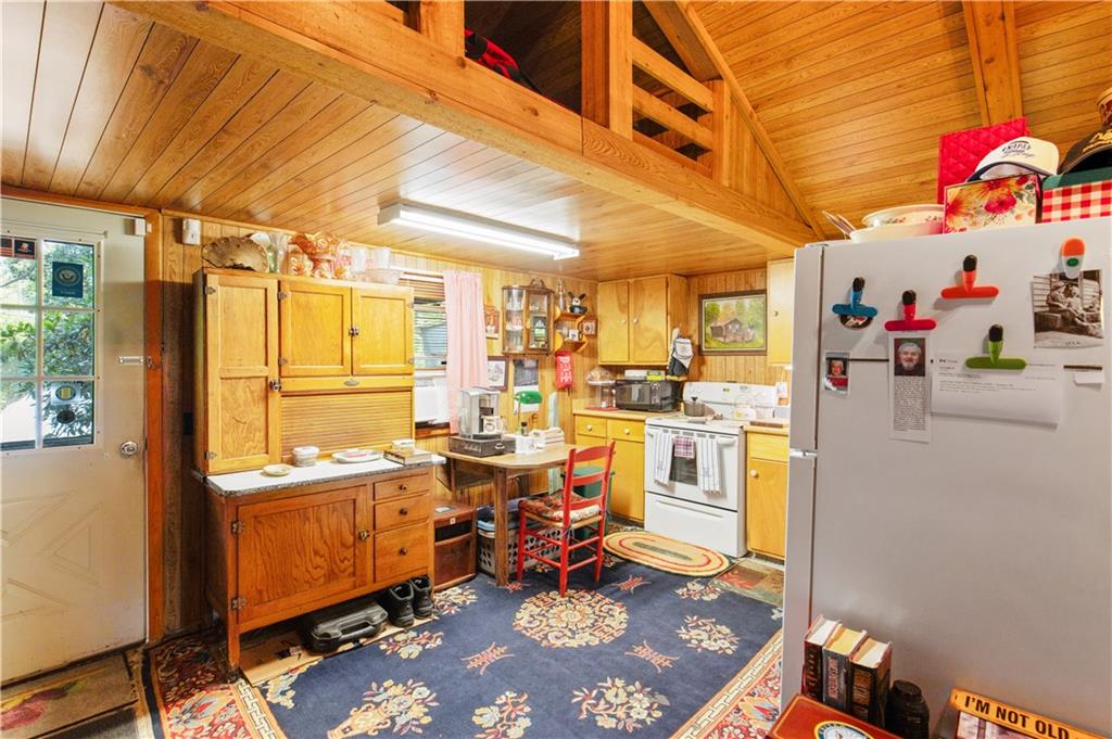 720 Mill Run Road Mill Run, PA 15464 - Photo 6 of 28 a very nice looking room with a large window