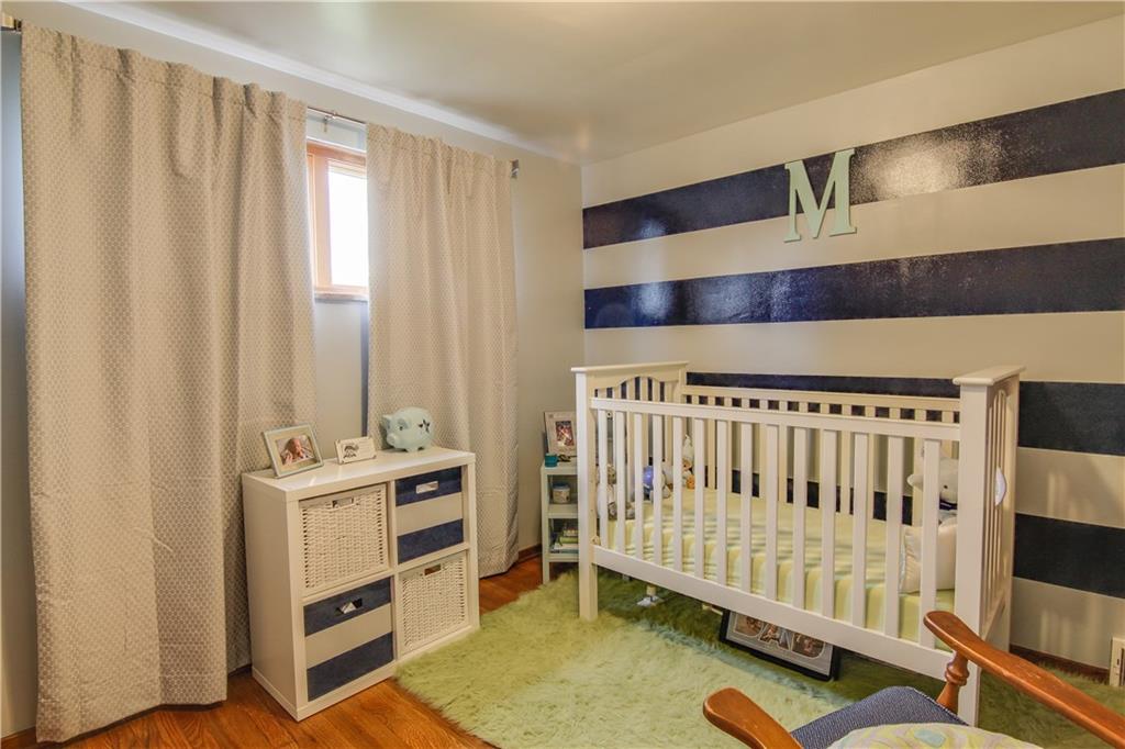 285 Wheeler Avenue McKees Rocks, PA 15136 - Photo 11 of 13 2nd bedroom