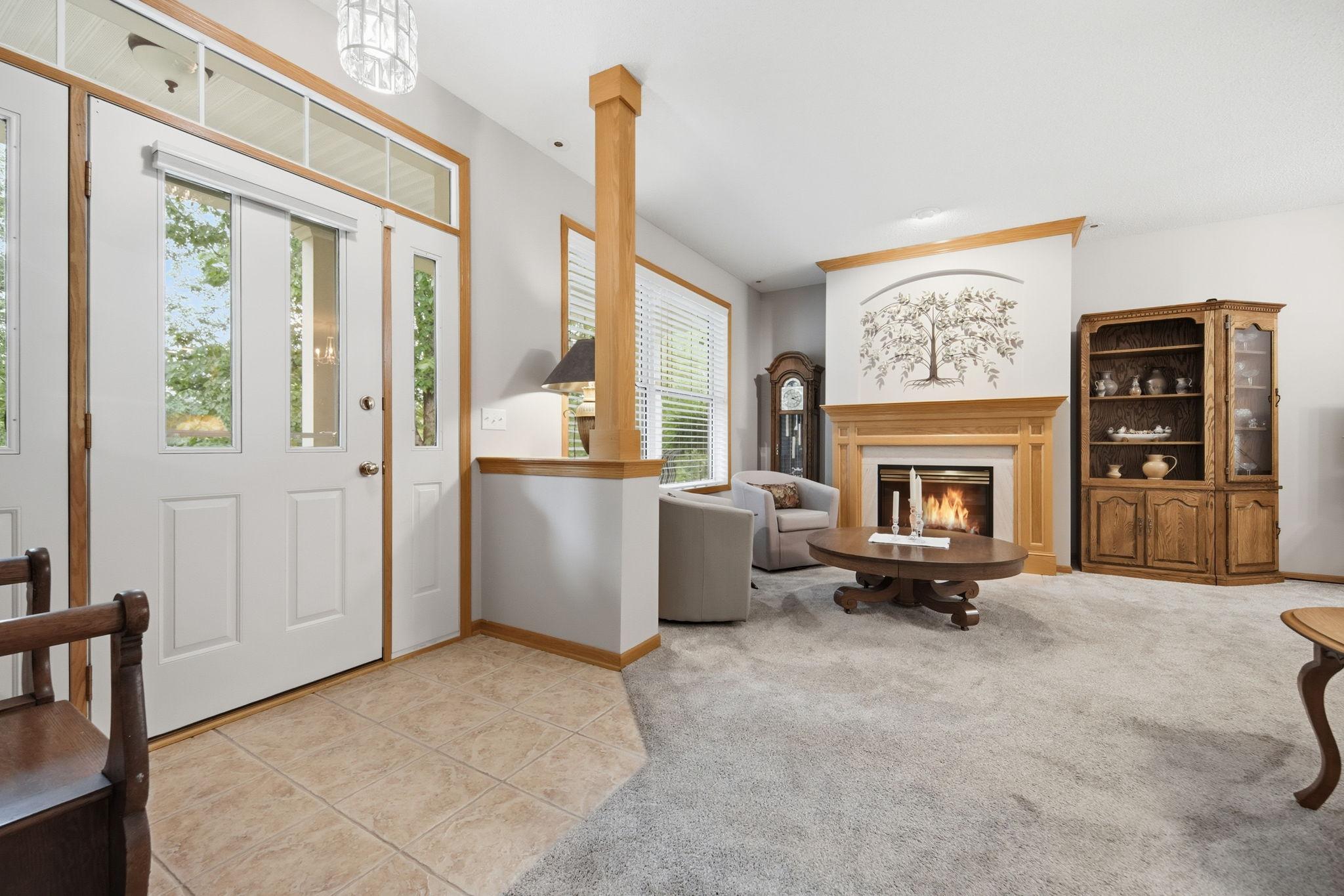1610 Rivers Pointe Court Anoka, MN 55303 - Photo 8 of 33