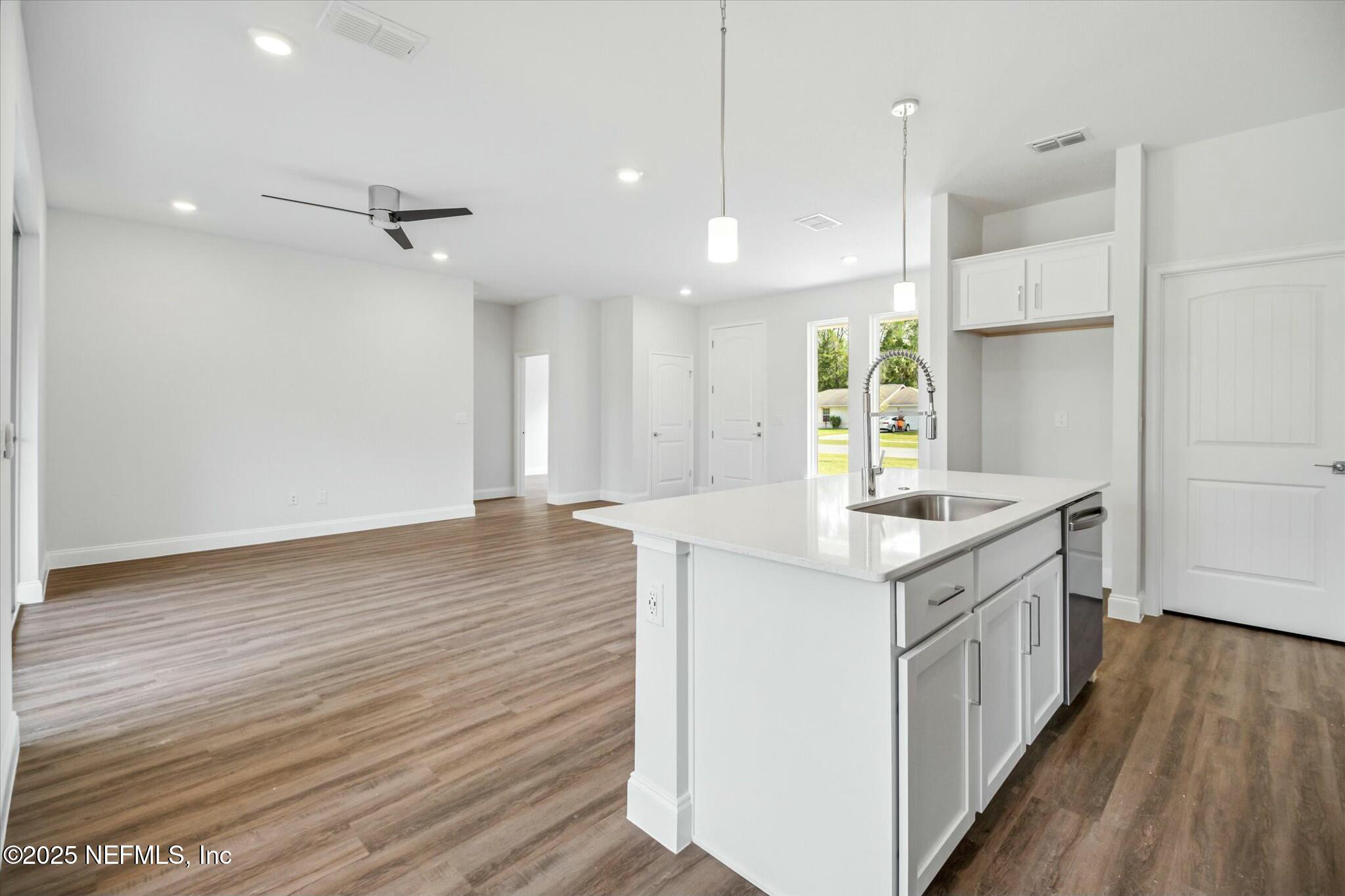 21 Utica Path Palm Coast, FL 32164 - Photo 4 of 23 tempImage4koMLK